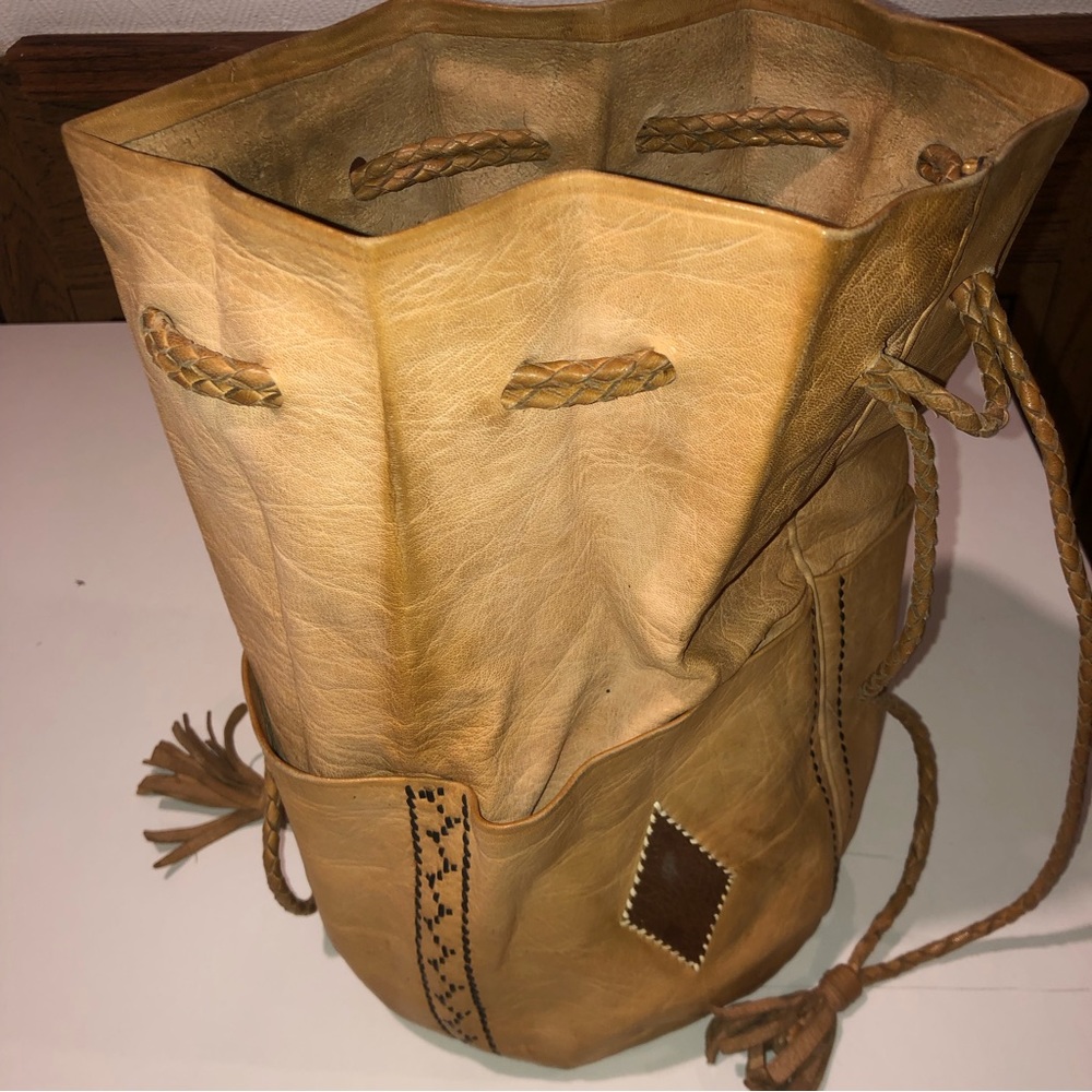 Handmade Leather Drawstring Backpack - Picture 5 of 12
